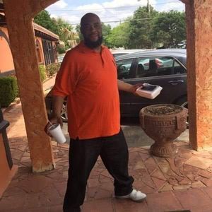 Meet your Posher, Raymond